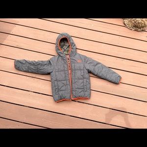 North face reversible puffer